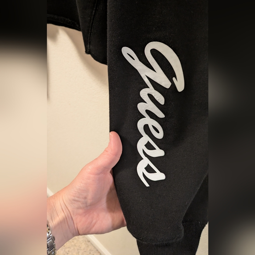 Guess Black Cropped Long Sleeve Sweatshirt - Picture 3 of 5